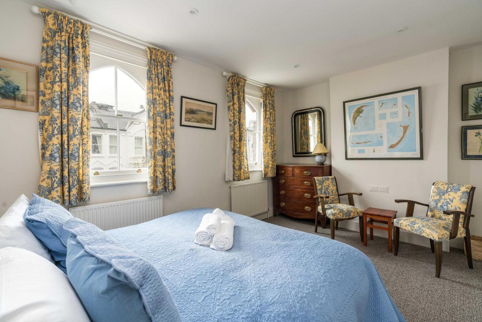 Apartment Charming 2bd House With Garden In Hammersmith *